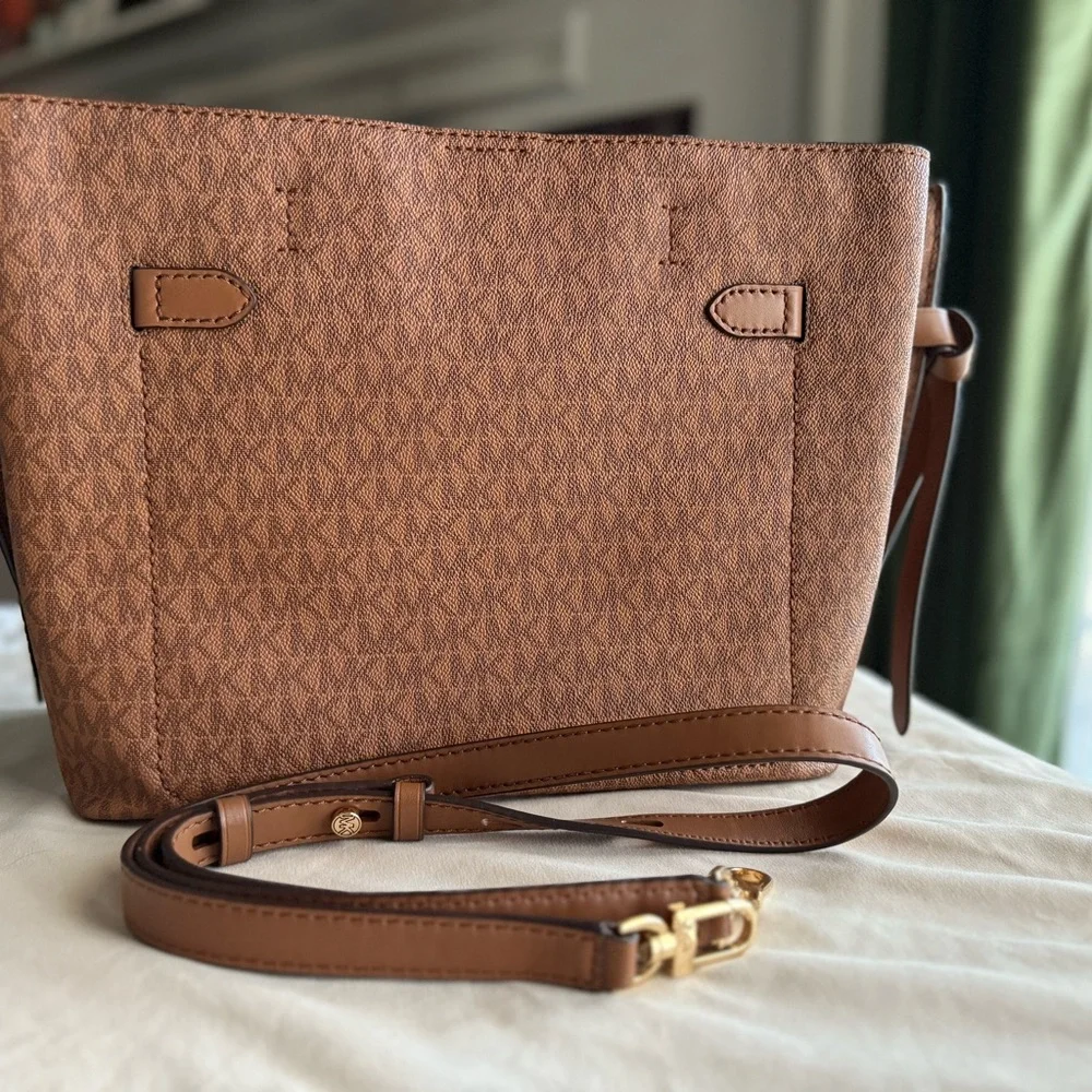 NWT Michael Kors Hamilton Legacy Large Belted Satchel - Picture 4 of 16